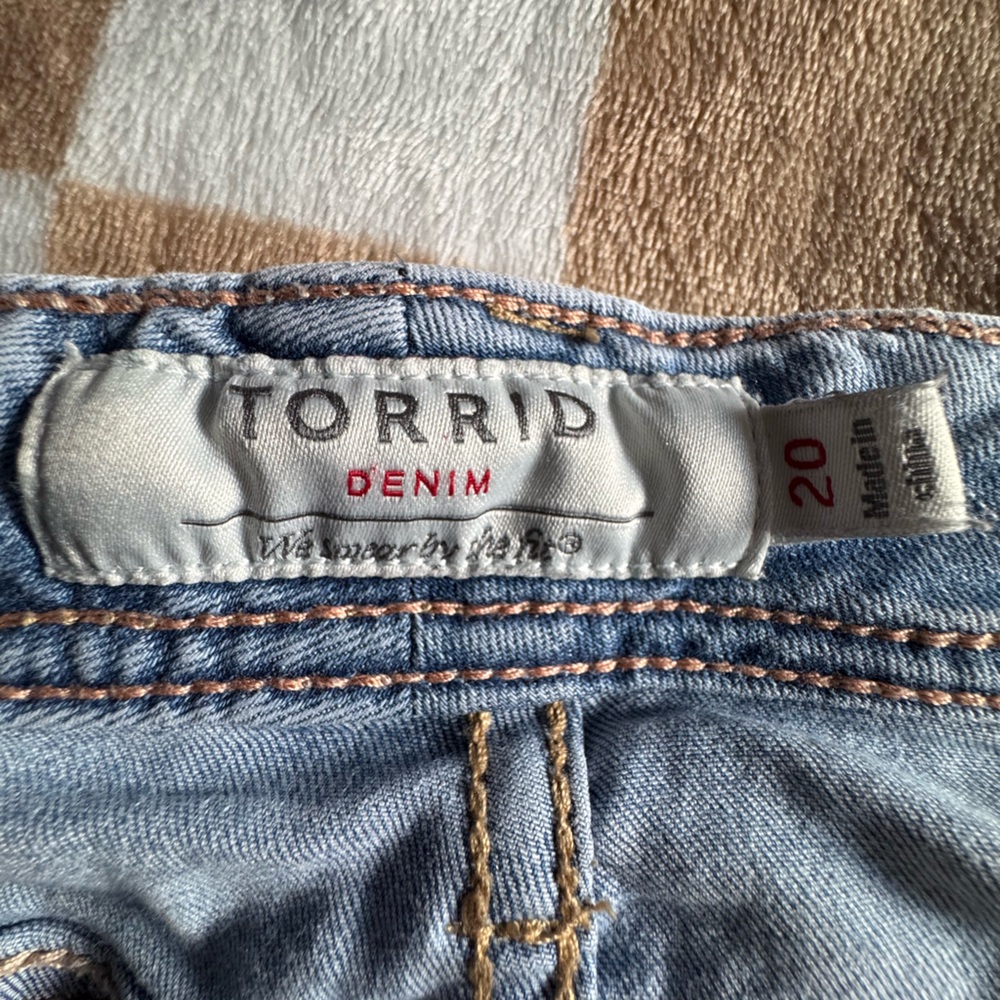 Luxe Women's Blue Jeans